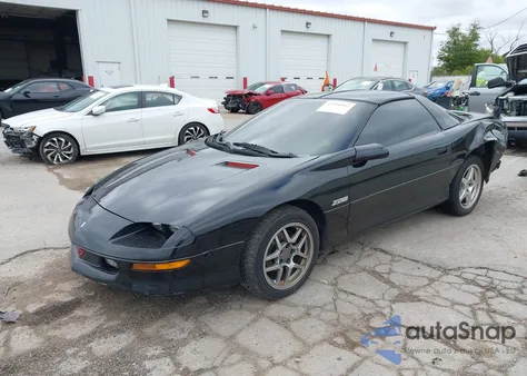 1997 Chevrolet Camaro Ss/Z28 z USA, uszkodzony, nr VIN 2G1FP22P0V2128698
